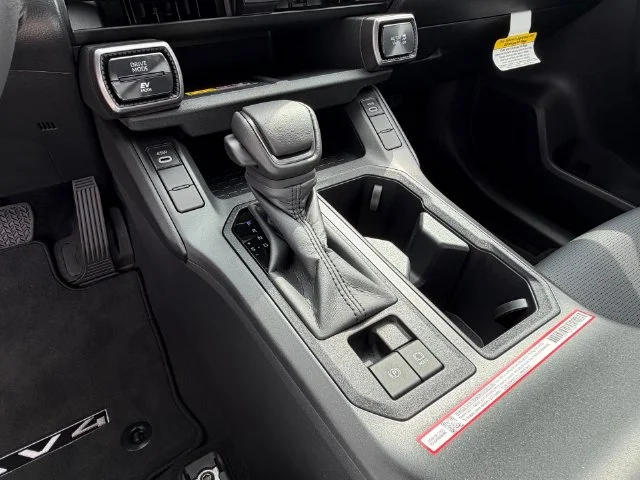 New 2026 Midnight Black Metallic Toyota XLE Premium image 18