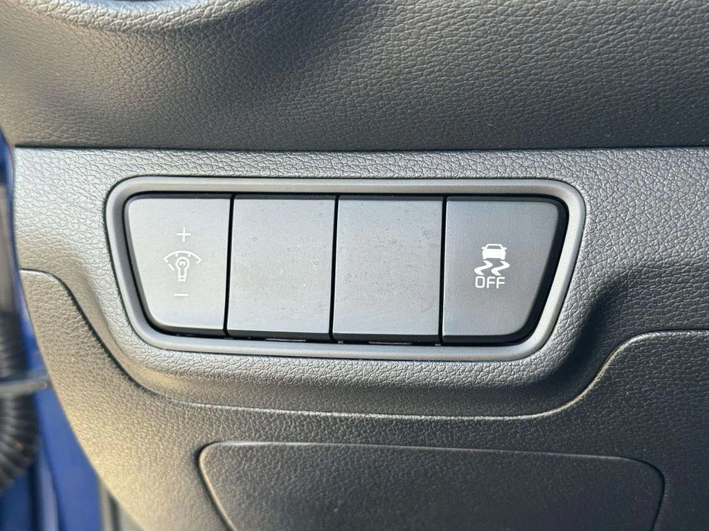 Used 2022 Deep Sea Blue Kia LXS image 21