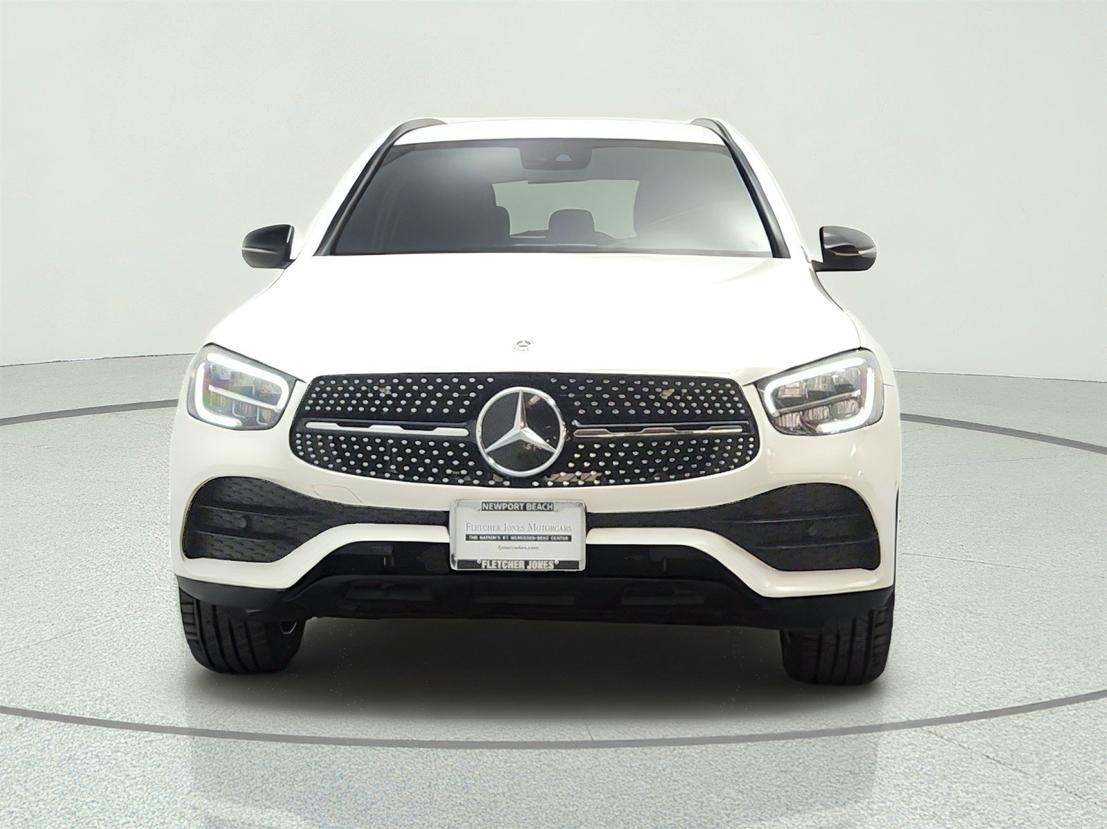 Used 2022 Polar White Mercedes-Benz GLC 300 SUV image 2