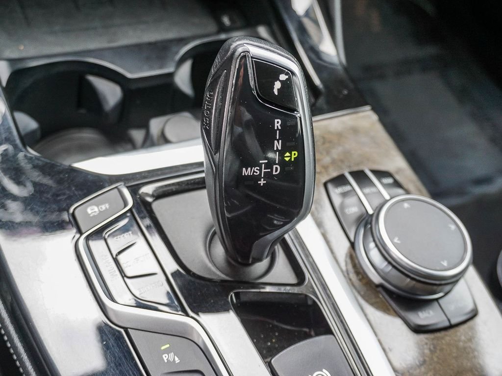 Used 2019 Red BMW M40i image 23