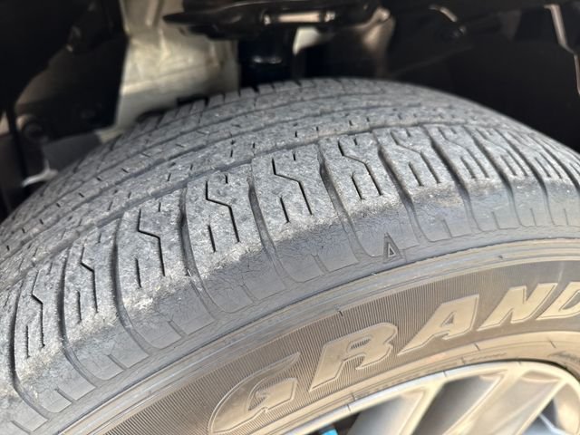 Certified Used 2023 White Nissan S image 26