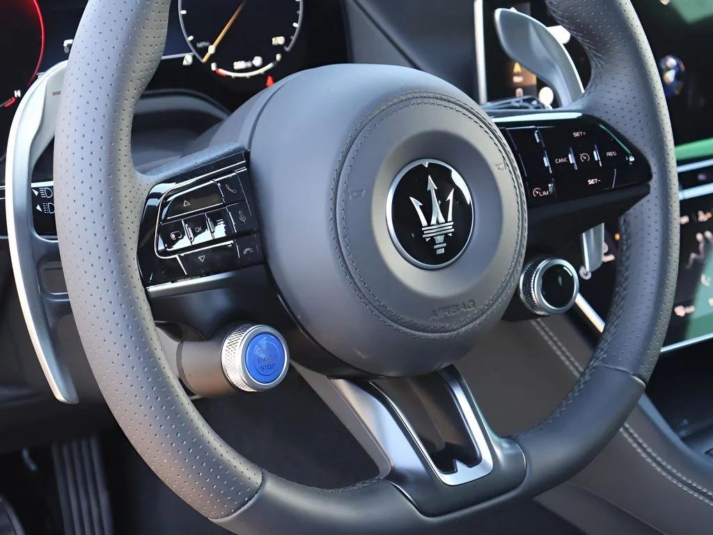 New 2025  Maserati Base image 20