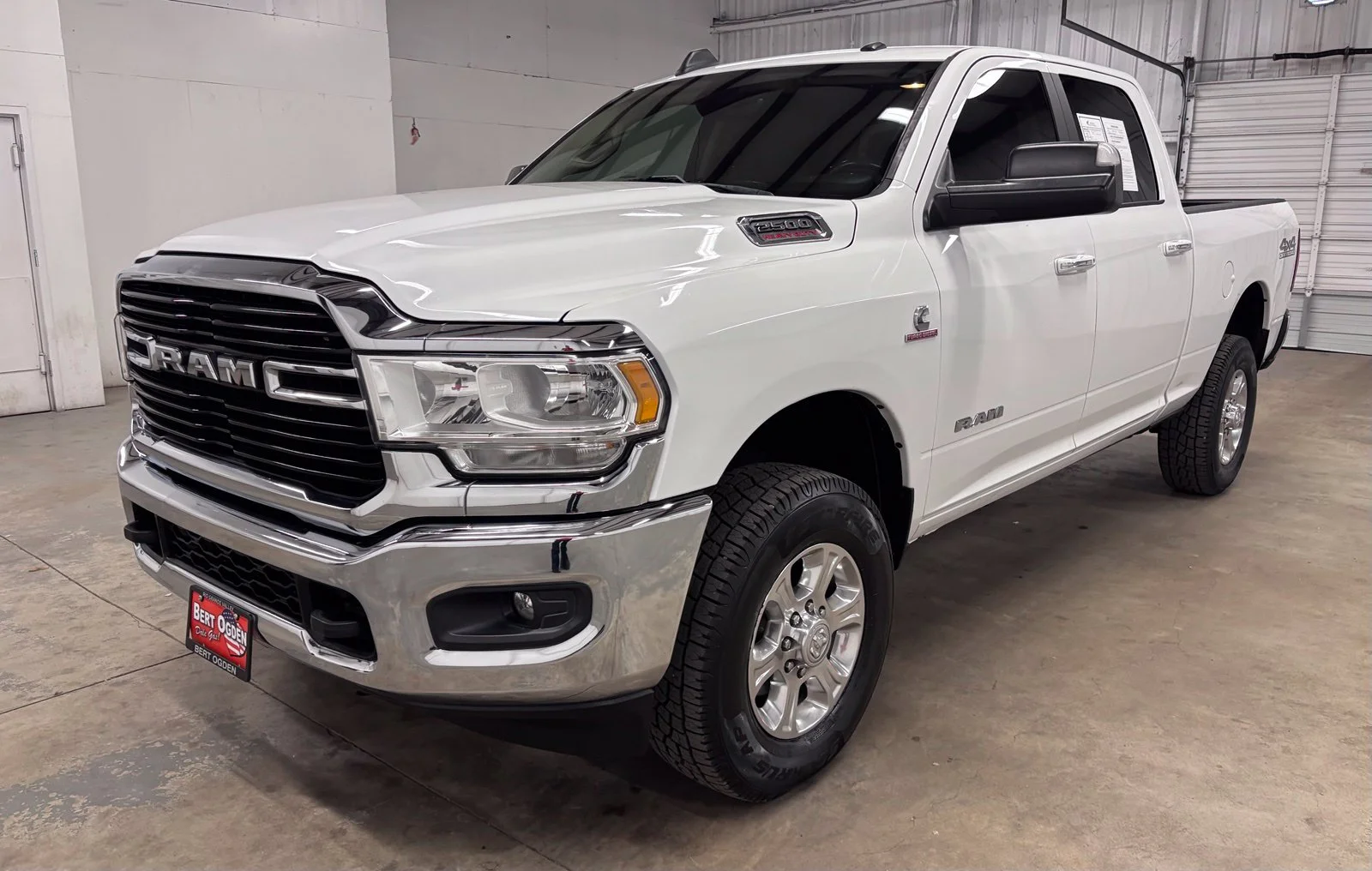 Used 2019 White Ram Big Horn image 3