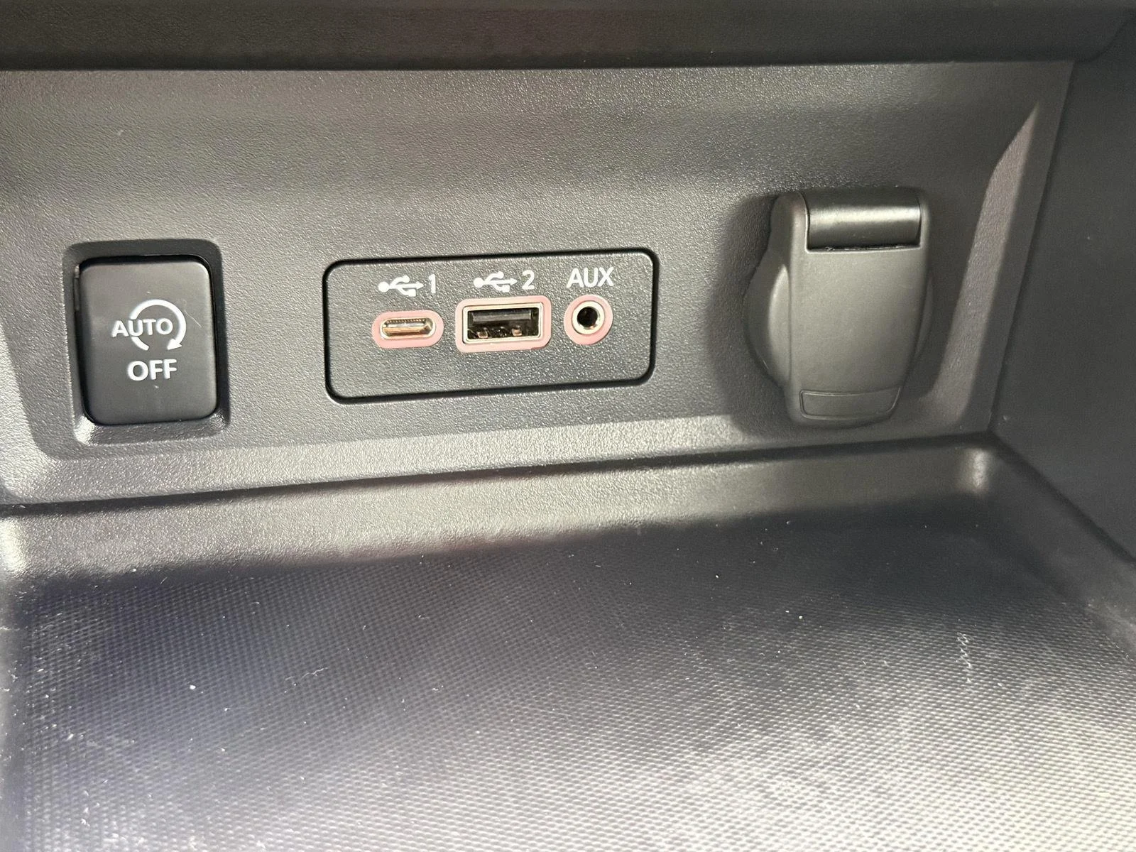 Used 2024 Electric Blue Metallic Nissan SV image 24