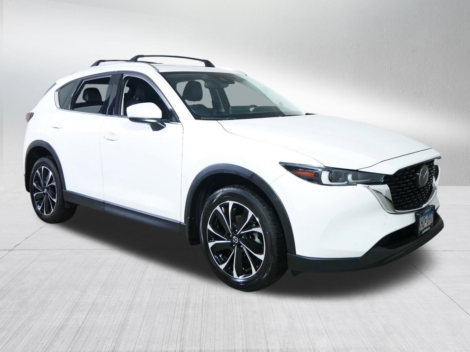 2023 Mazda CX-5 S Premium package
