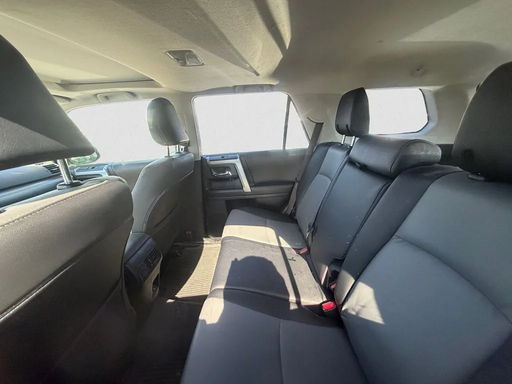 Used 2022 White Toyota SR5 Premium image 8