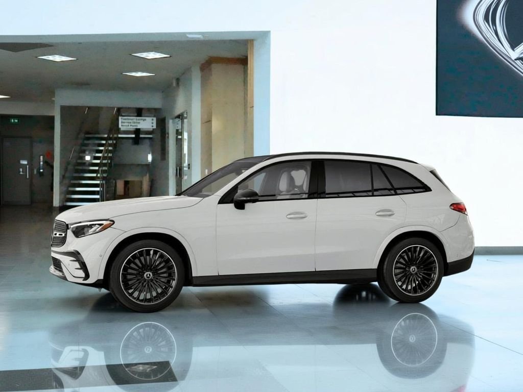 New 2026 Polar White Mercedes-Benz GLC 300 image 35
