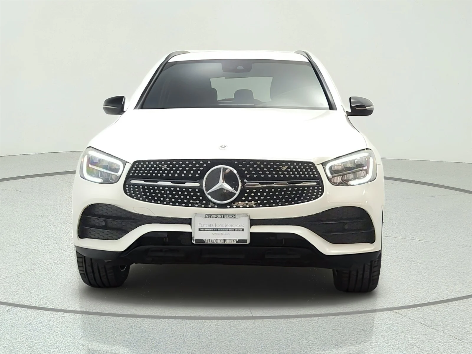 Used 2022 Polar White Mercedes-Benz GLC 300 SUV image 2