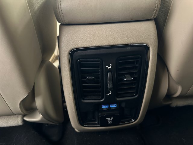 Used 2020 White Jeep Limited image 29