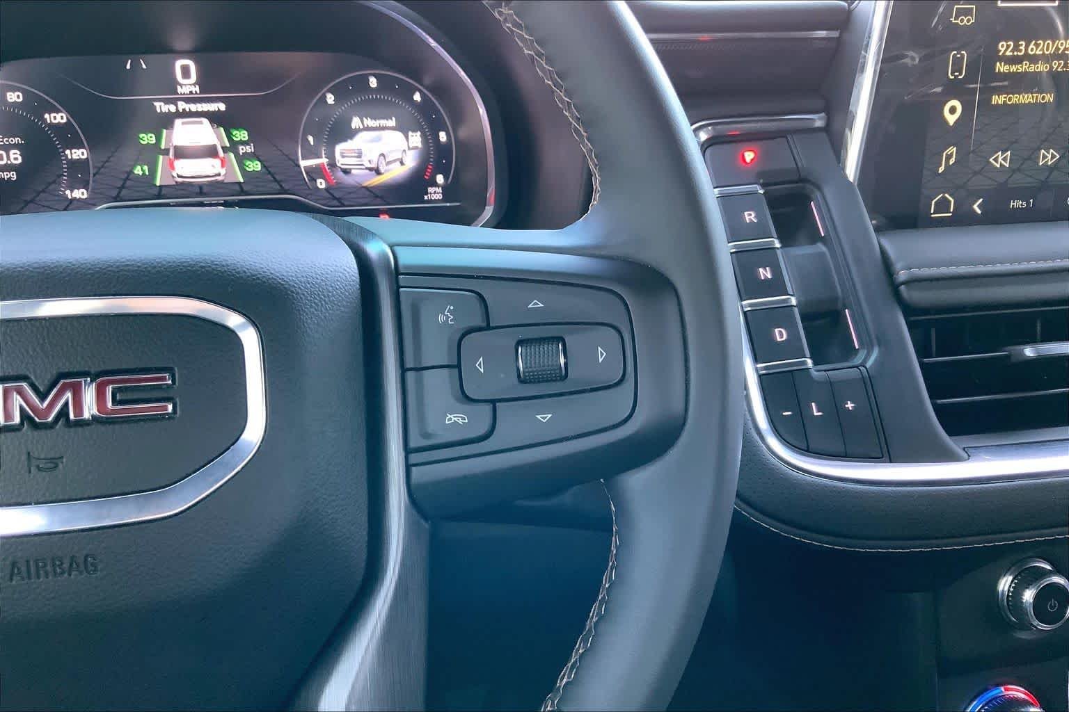Used 2023 Onyx Black GMC AT4 image 41