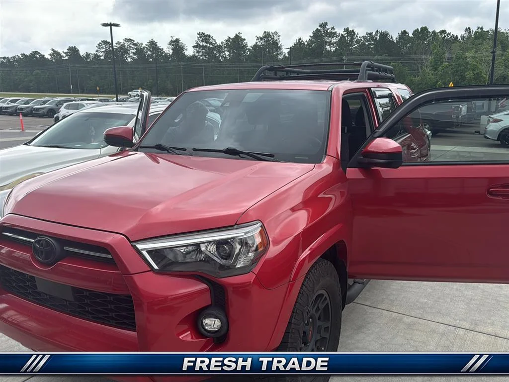 Used 2021 Barcelona Red Metallic Toyota SR5 image 13