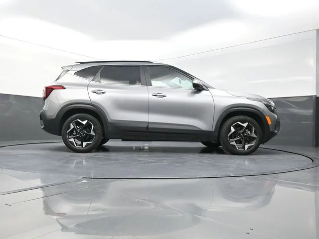 Used 2025 Gray Kia EX image 37