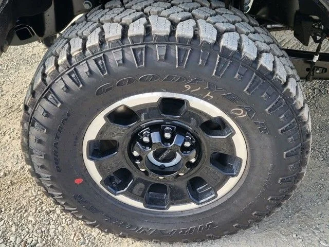 New 2026 Agate Black Metallic Ford F-350® Platinum® image 8