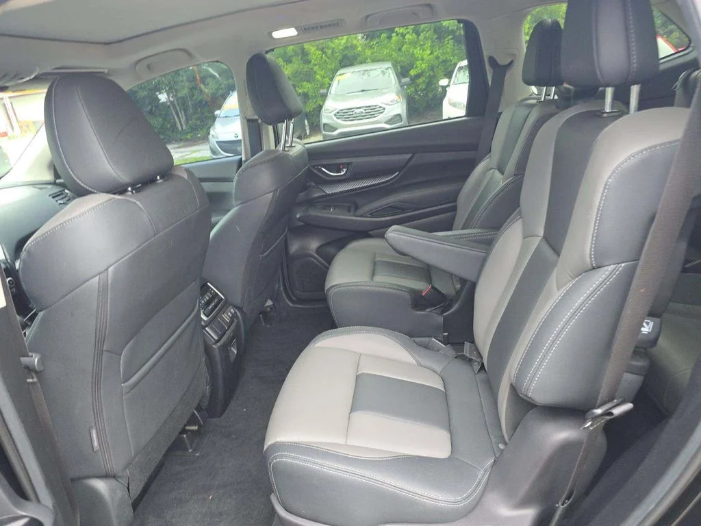 Used 2022 Black Subaru Onyx Edition image 6