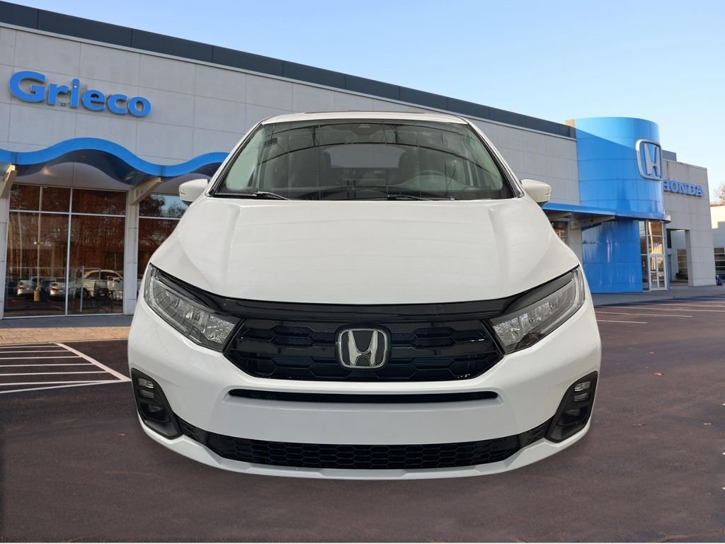 New 2026 Platinum White Pearl Honda Touring image 10