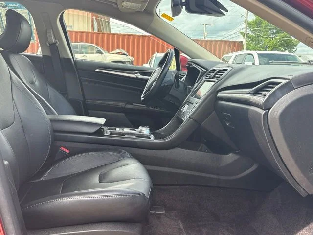 Used 2017 Red Ford Titanium image 13