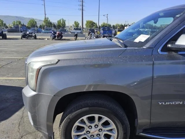 Used 2020 SATIN STEEL METALLIC GMC SLT image 2