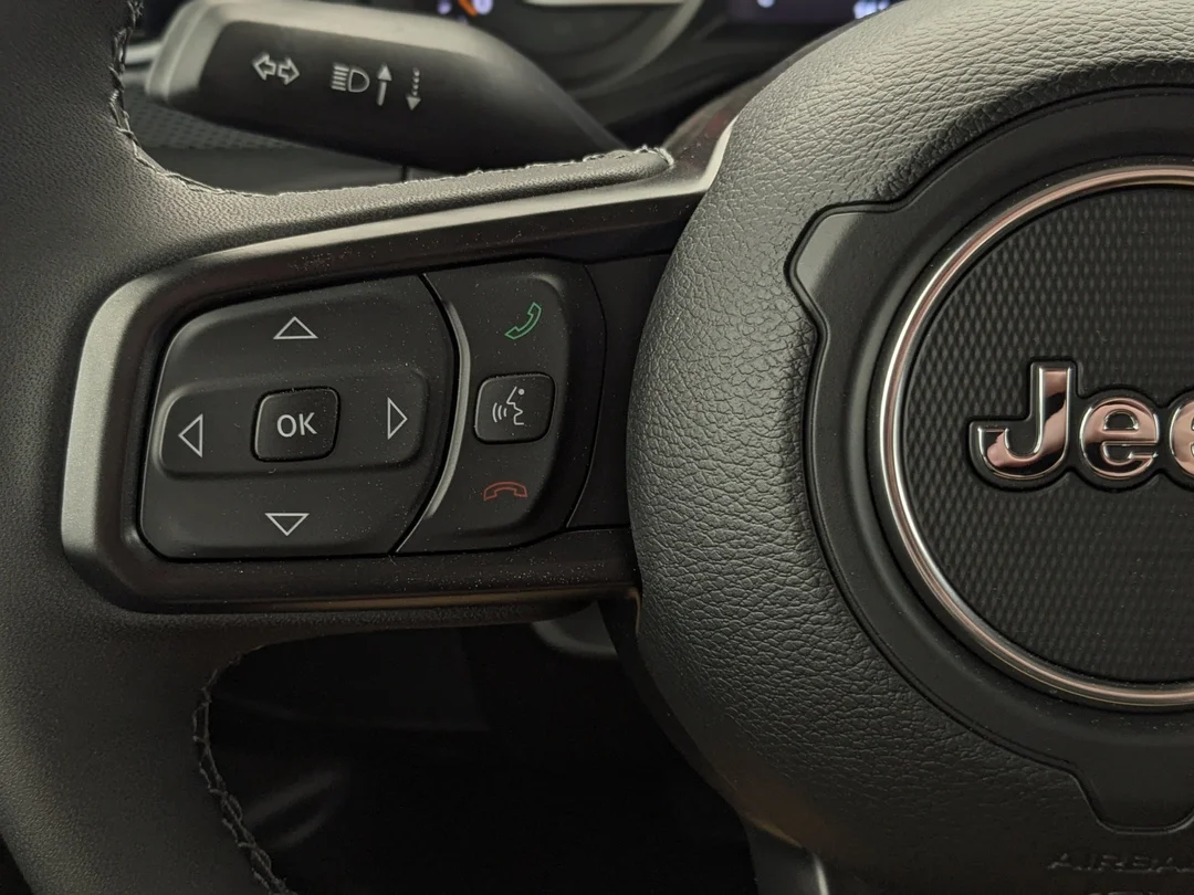 New 2026 Grey Jeep Rubicon - - 4x4 - Nappa Leather - Freedom Top Hardtop - 8- Speed Auto - Remote Start & More! image 16
