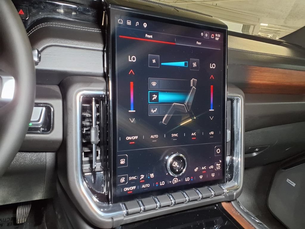 2025 GMC Yukon XL Denali - Photo 5