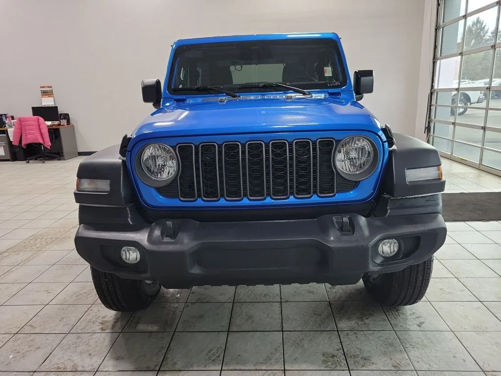 New 2026 Hydro Blue Pearl-Coat Exterior Paint Jeep Sport S image 3