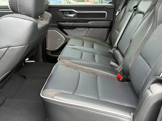 2025 RAM 1500 Laramie - Photo 25