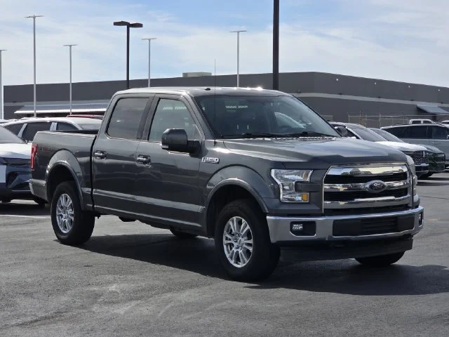 Used 2017 Gray Ford Lariat image 1