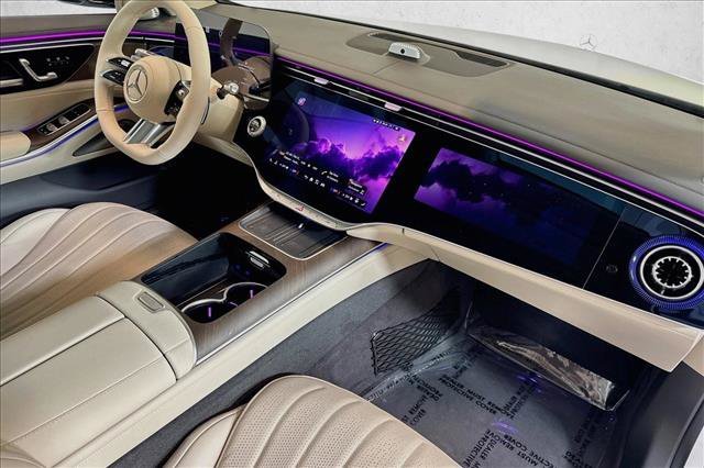 New 2027 MANUFAKTUR Moonlight White Metallic Mercedes-Benz S 500 image 57