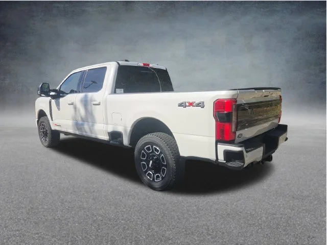 New 2027 Star White Metallic Tri-Coat Ford F-250® Platinum® image 6