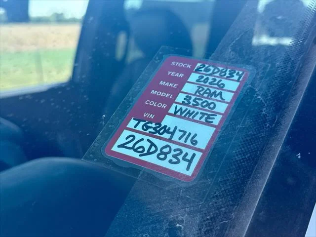 New 2026 Bright White Clear-Coat Exterior Paint RAM Tradesman image 26