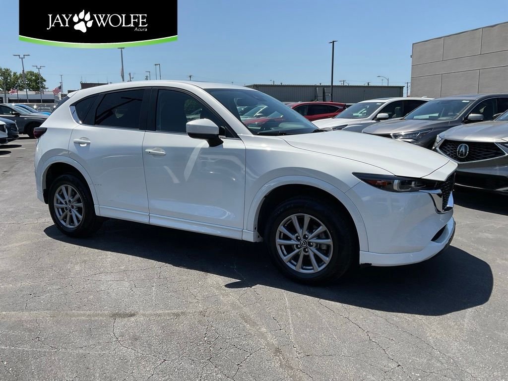 2024 Mazda CX-5 S Preferred package Auto AWD's photo