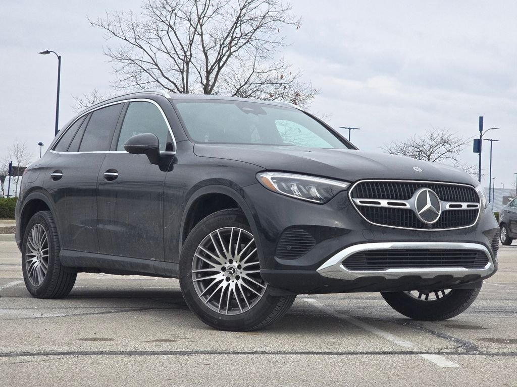 2026 Mercedes-Benz GLC