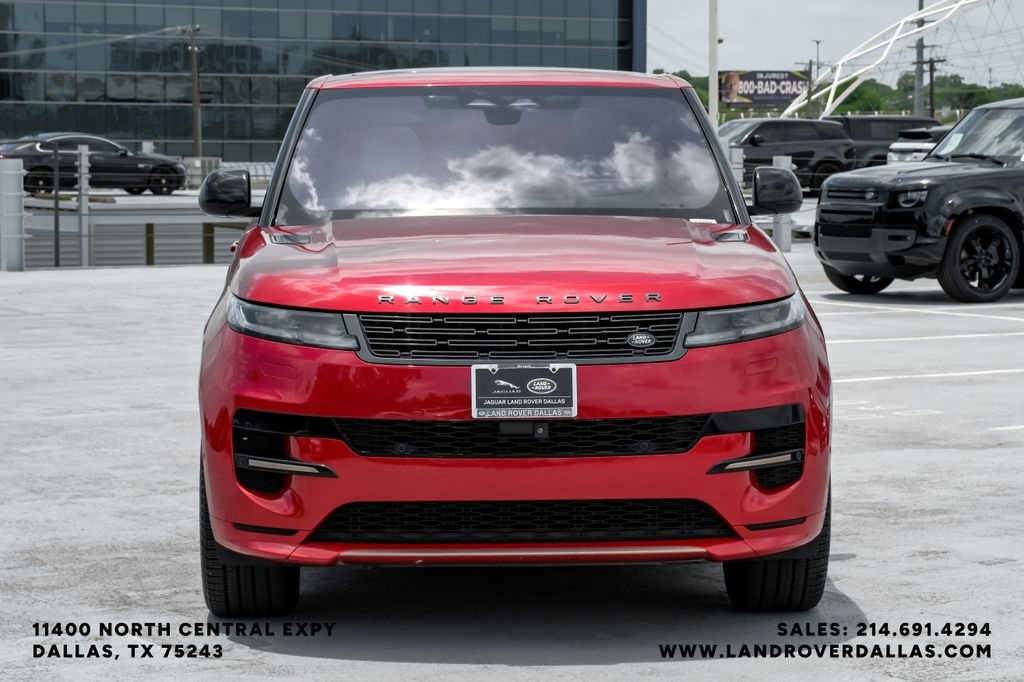 Used 2023 Firenze Red Metallic Land Rover SE Dynamic image 5