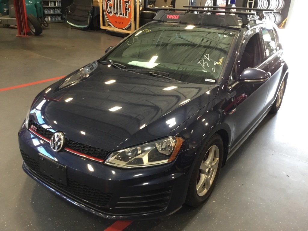 2017 Volkswagen Golf GTI Sport SE Autobahn photo 2