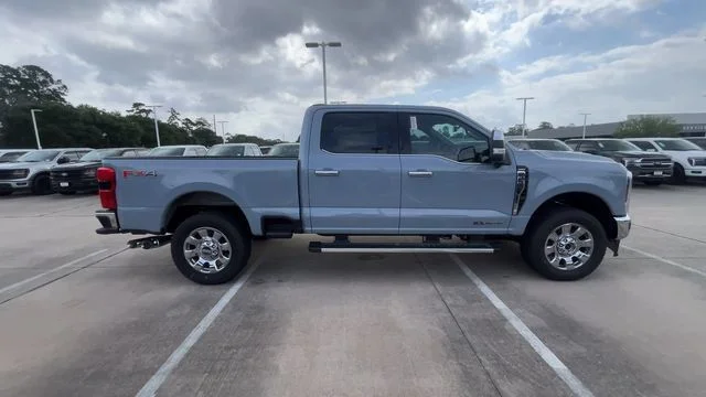 New 2026 Glacier Gray Metallic Tri-Coat Ford Lariat image 13
