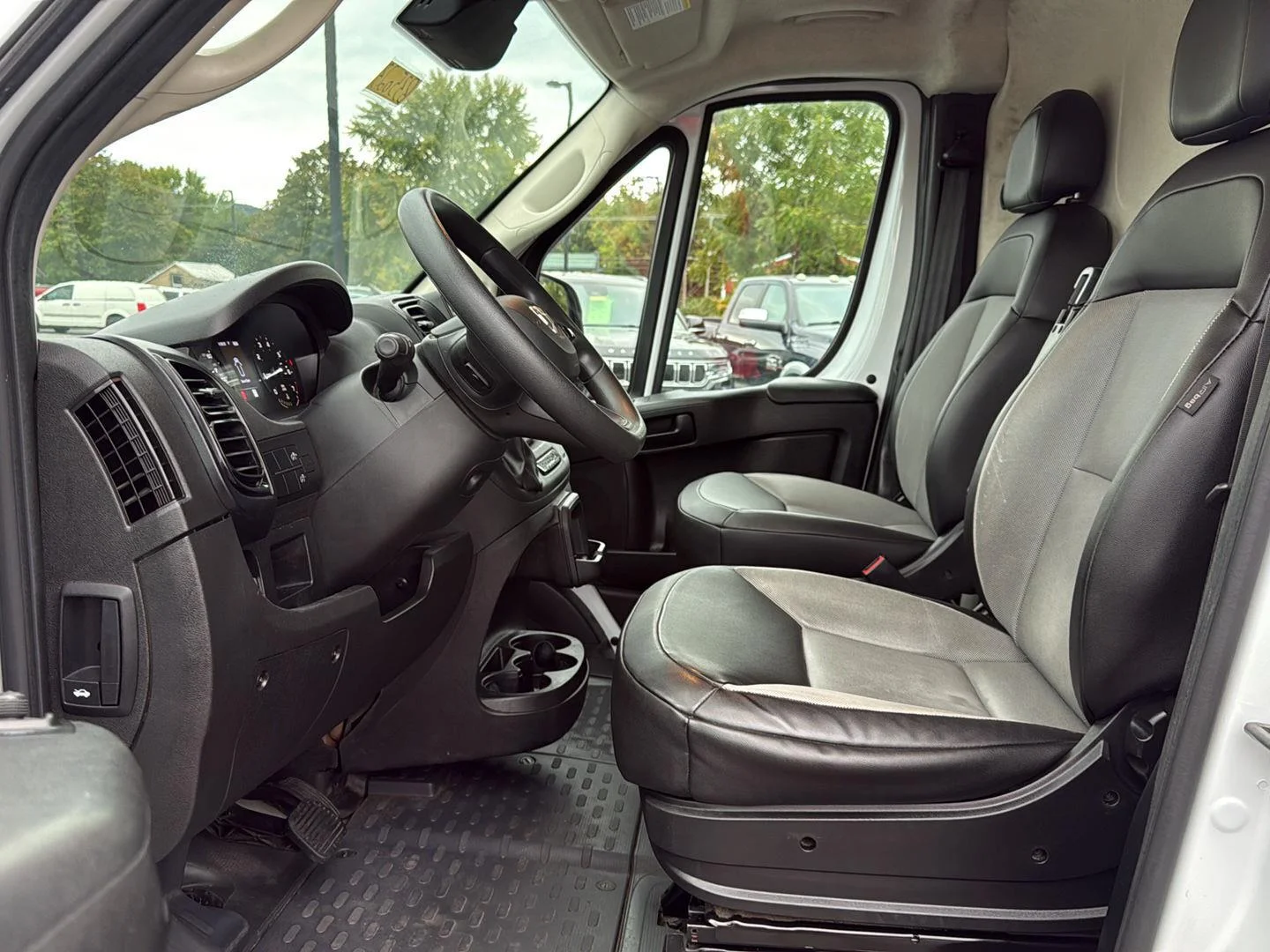 Used 2023 Bright White Clearcoat Ram 2500 HIGH ROOF 159  WB image 10