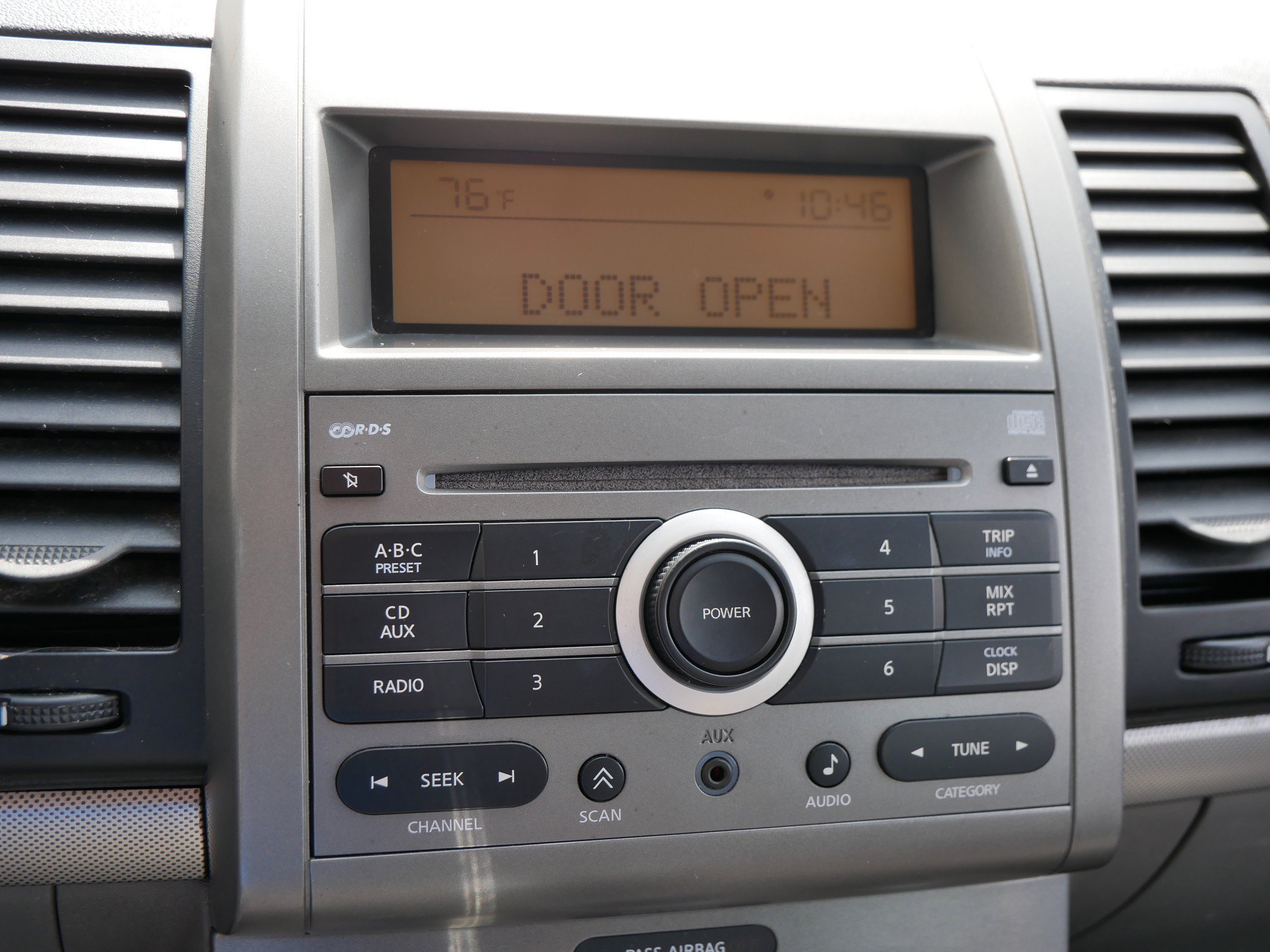 Used 2007 Black Nissan  image 21