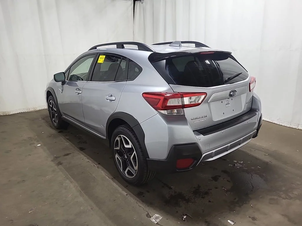 Used 2019 Silver Subaru 2.0i Limited image 15