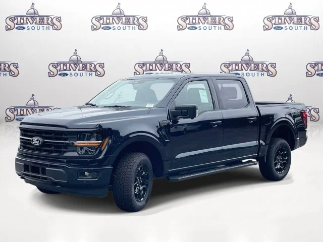 New 2026 Blue Ford XLT image 5