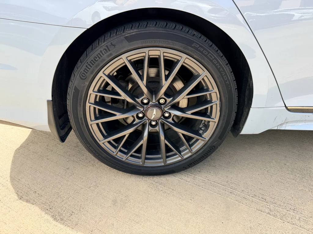 Used 2020 Siberian Ice Genesis 3.8L image 30