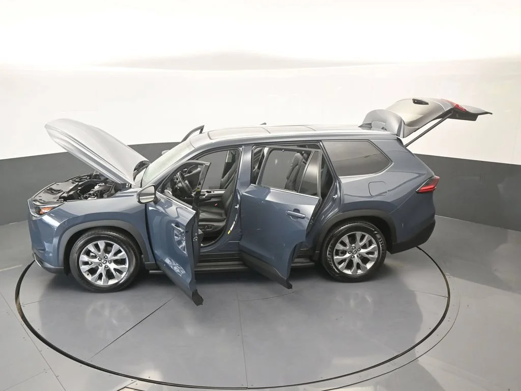 Used 2025 Cloud Toyota Limited image 73