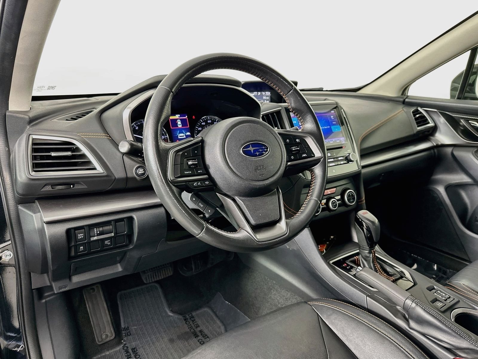 Used 2019 Crystal Black Silica Subaru 2.0i Limited image 10