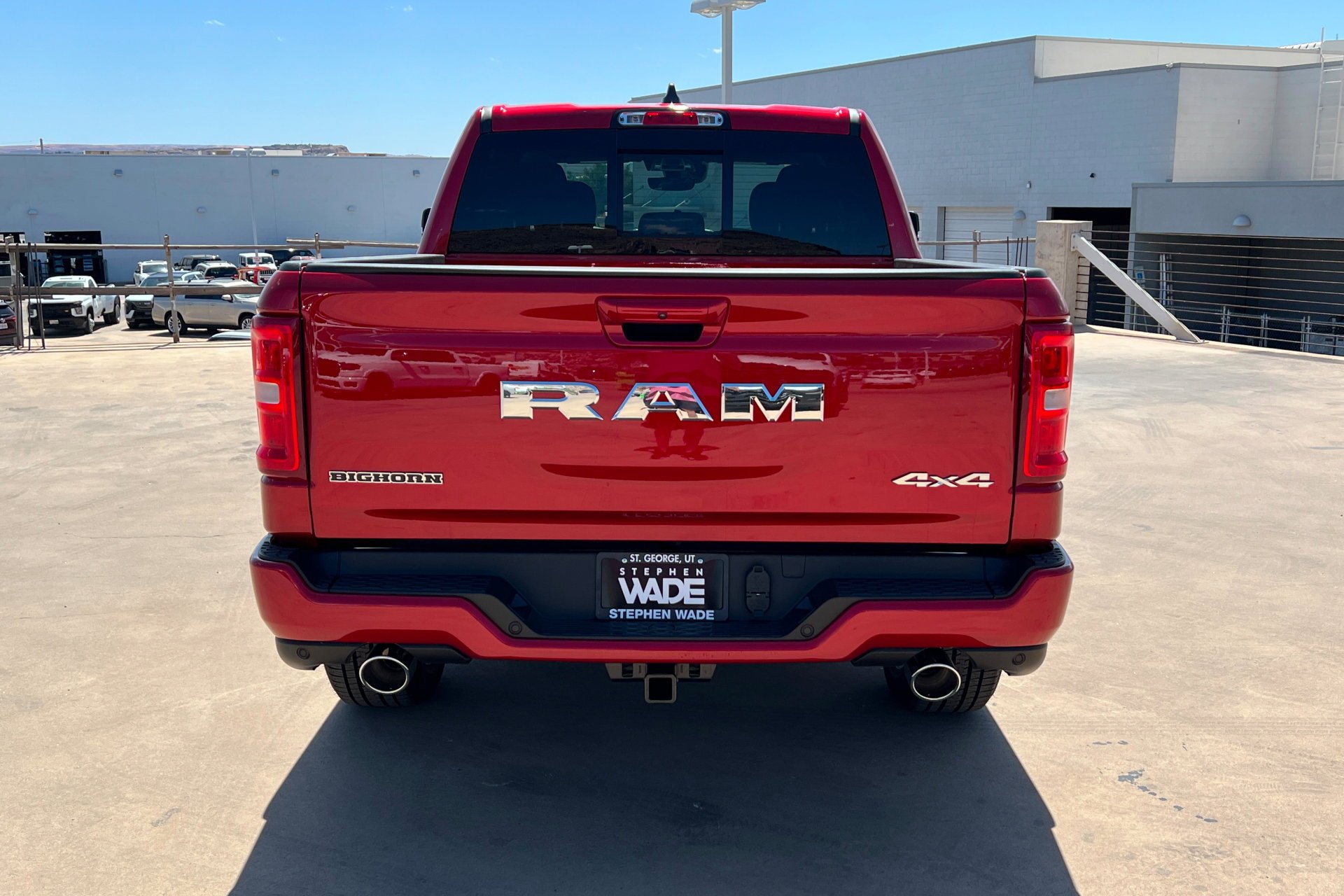 New 2026 Molten Red Pearl-Coat Exterior Paint RAM Big Horn image 5
