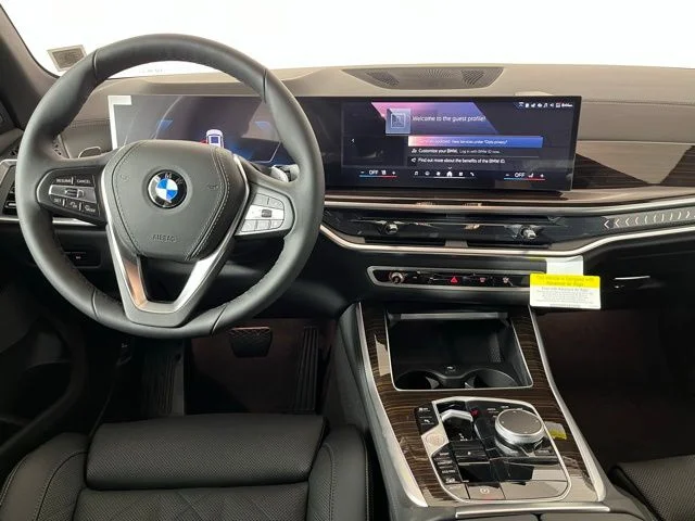 Used 2026 Alpine White BMW xDrive40i image 13