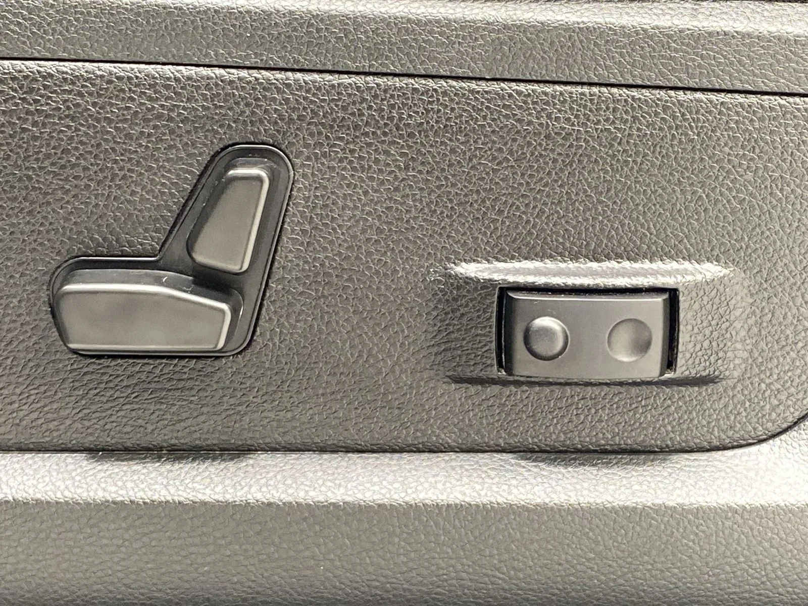 2024 RAM Ram 3500 Pickup Big Horn - Photo 12