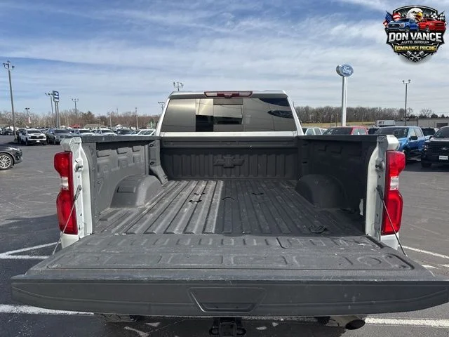Used 2021 Silver Chevrolet LTZ image 34
