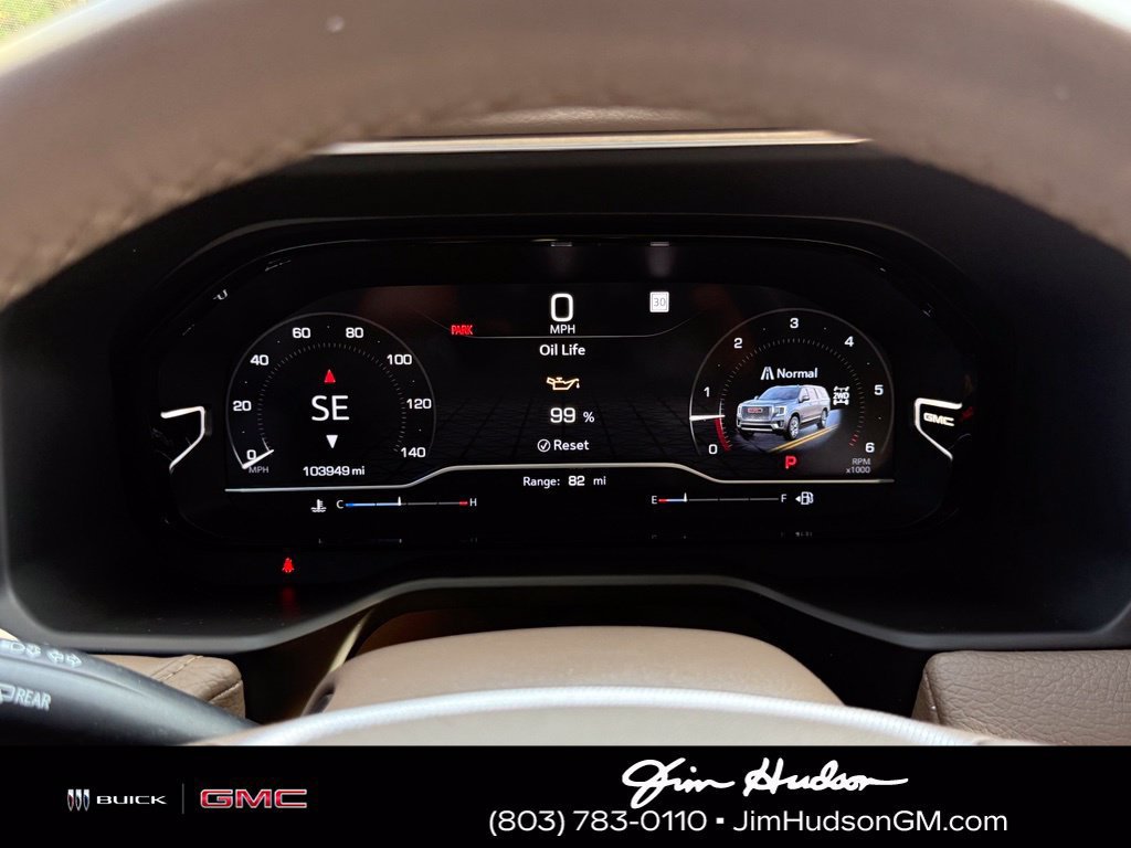 Used 2023 WHITE FROST TRICOAT GMC Denali image 30