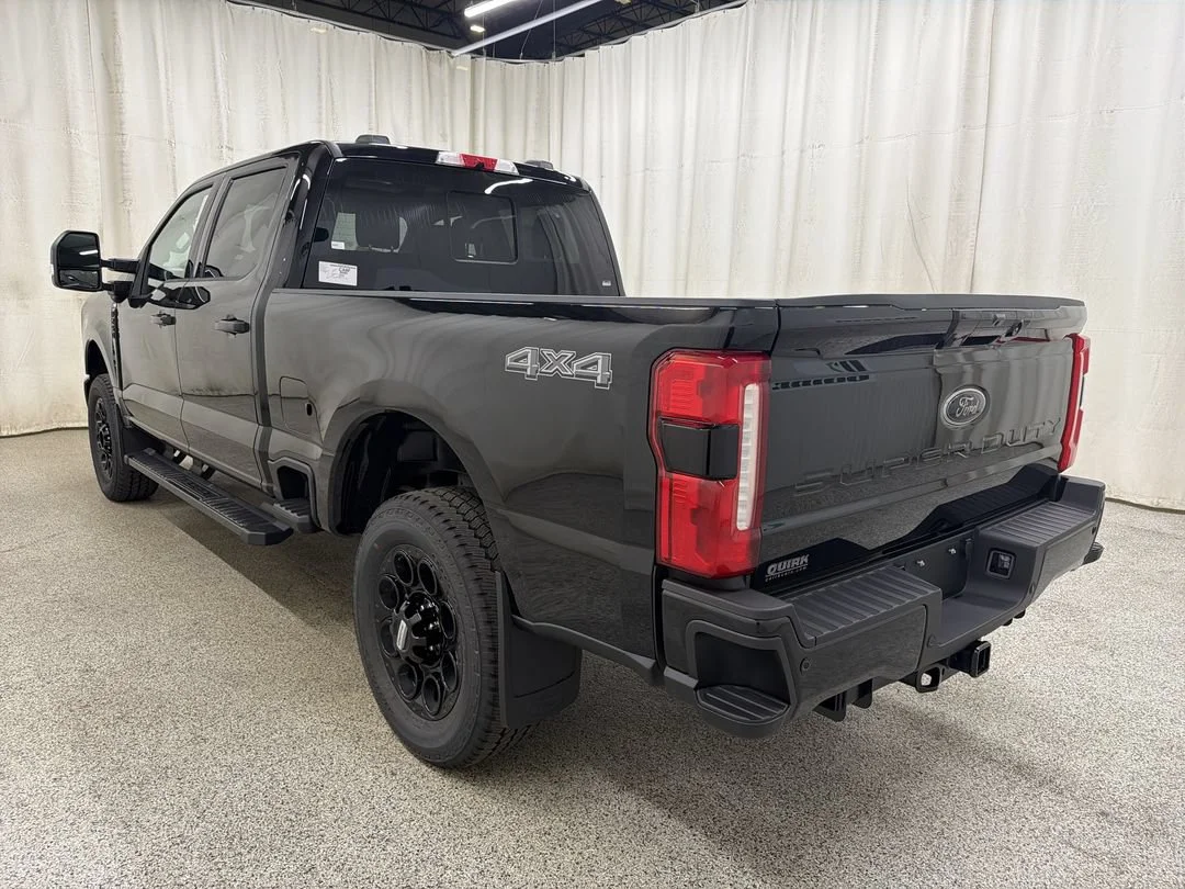 New 2026 Agate Black Metallic Ford F-250® XLT image 9