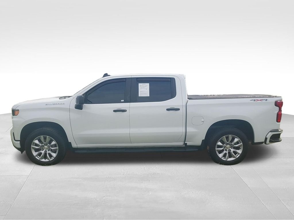 Used 2020 White Chevrolet Custom image 2