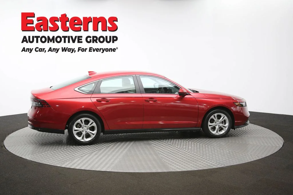 Used 2023 Red Honda LX image 40