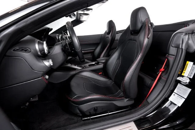 Certified Used 2020 Nero Daytona Ferrari  image 4